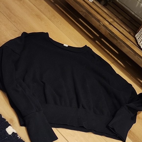 Black Crewneck Sweatshirt, womens large - Picture 1 of 5